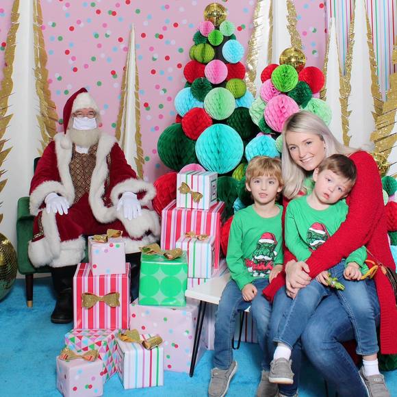 Meet your Posher, Sara - Picture 1 of 1